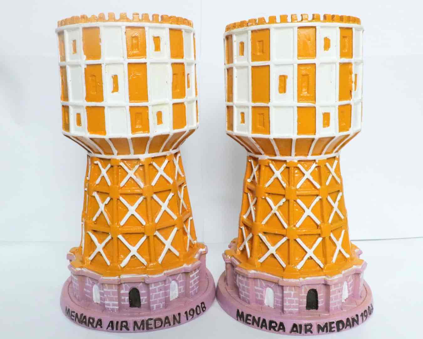 Miniatur Menara Tirtanadi 
